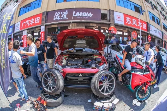 天嬌汽車(chē)文化節-一個(gè)可以吃喝玩樂(lè )的汽車(chē)節！