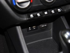售4.99-7.39萬(wàn) 北京現代全新瑞納上市