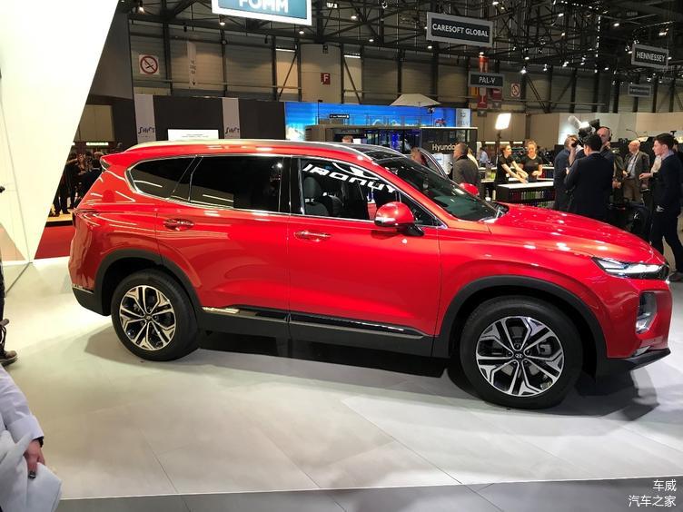日內瓦車(chē)展：實(shí)拍現代全新格越，追求實(shí)用性的SUV