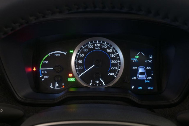 中級車(chē)選擇那么多，這款車(chē)憑什么贏(yíng)得消費者青睞？