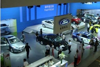 長(cháng)安福特精彩亮相2011重慶國際車(chē)展，全系車(chē)型演繹非凡