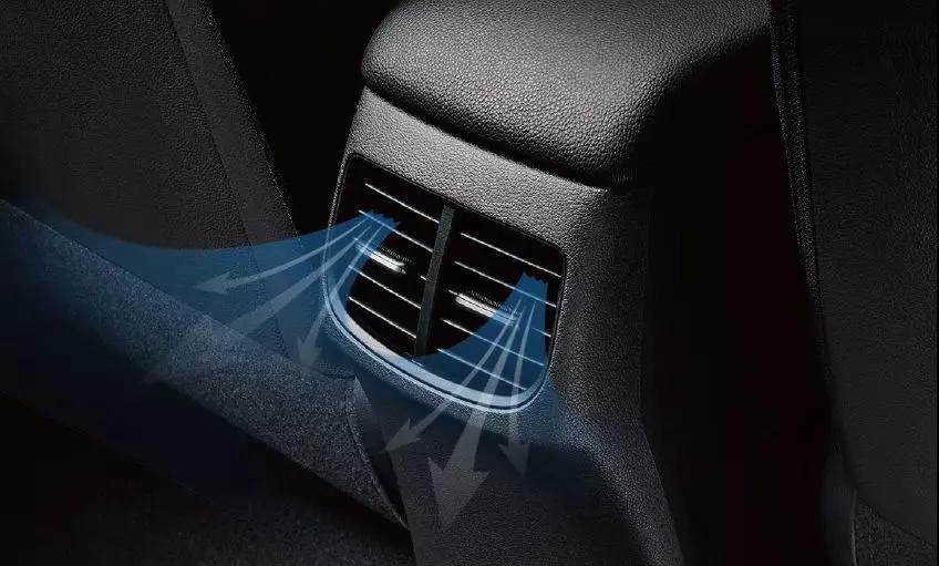 正確使用汽車(chē)空調，才能舒適過(guò)夏天