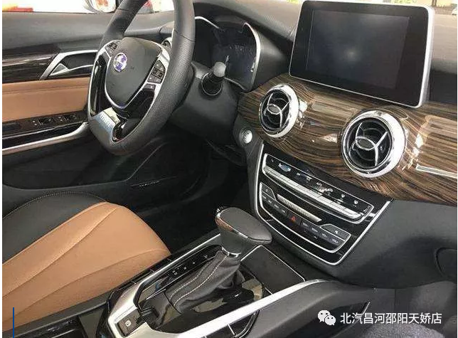 “肺”先生很焦慮，車(chē)內空氣急需拯救