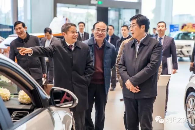 邵陽(yáng)副市長(cháng)周?chē)F場(chǎng)調度天嬌國際汽車(chē)城項目建設